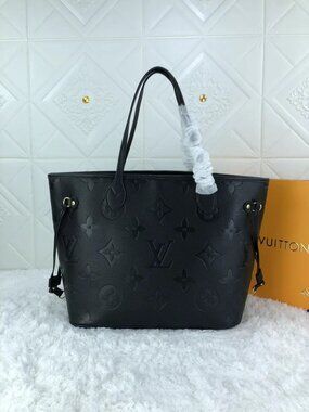 Louis Vuitton NEVERFULL Tourterelle LV Black Totes Bags